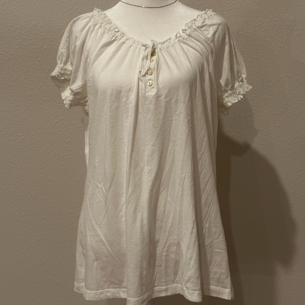Fresh white top Ralph Lauren
Size: XL
Great condition